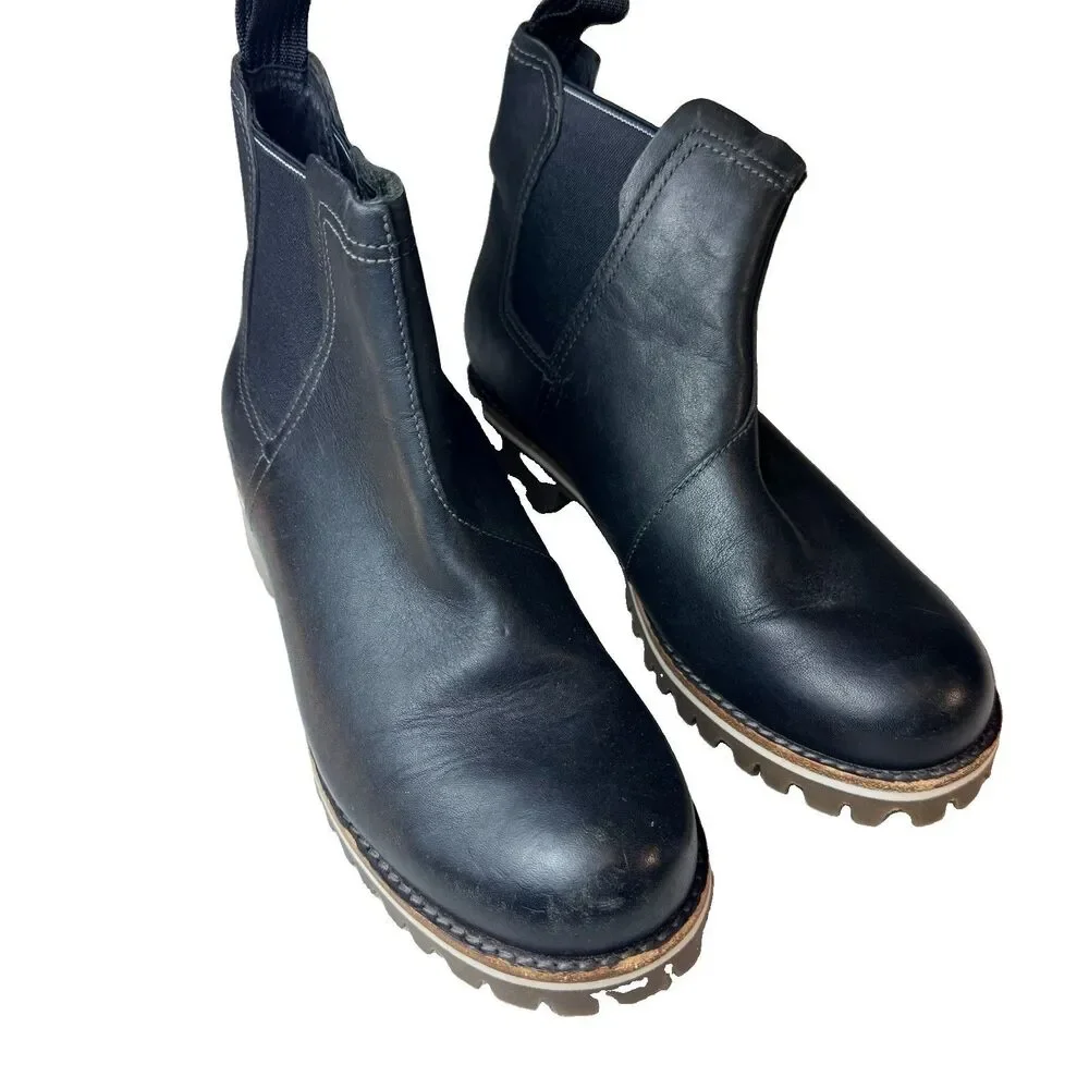Chaco Black Leather Women's Fields Chelsea Waterproof Boot Size 6.5 Waterproof